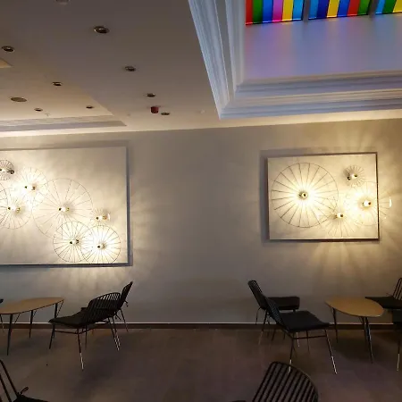 Micampus Centro Student